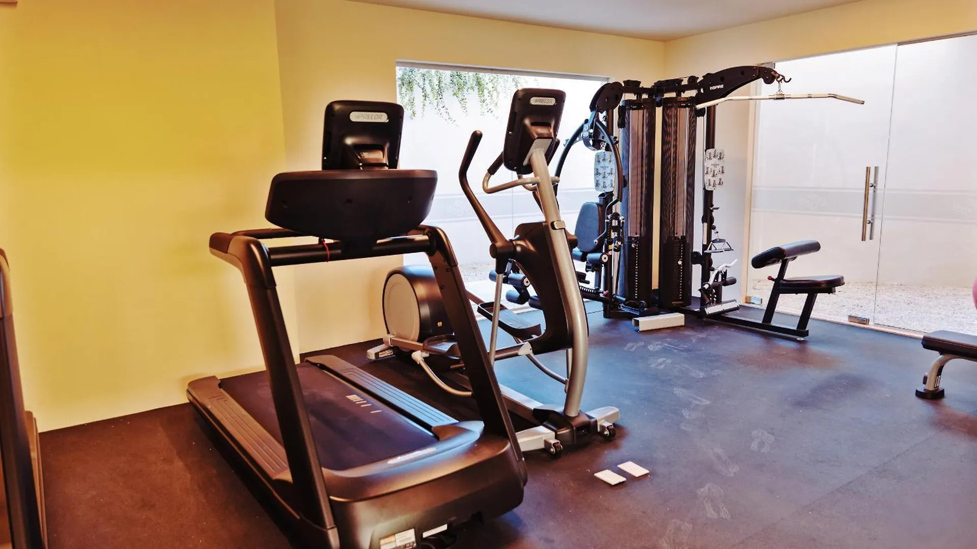 Apartment 1 Bedroom With King Bed And Balcony With Amenities View Tulum